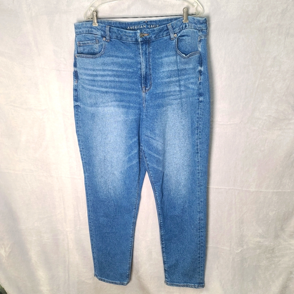 American Eagle Curvy Mom Jeans Sz. 20L